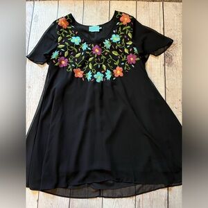 Judith March large mini dress